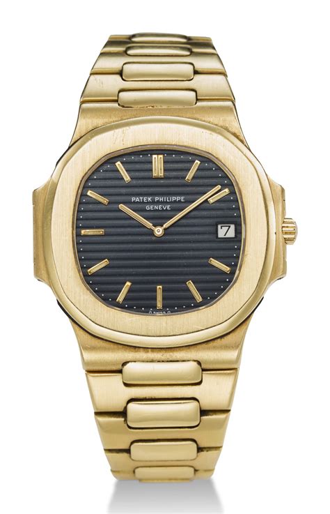patek philippe nautilus yellow gold price